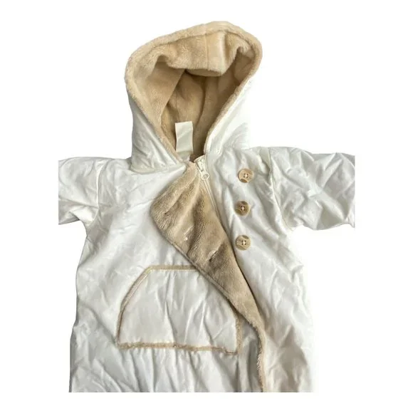 Old Navy Plush Bunting Winter Snow Suit 0-3 Months Furry Fleece Inside - Picture 13 of 14